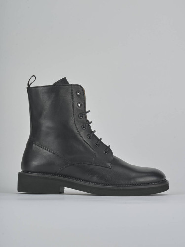Combat boots heel 2 cm black leather