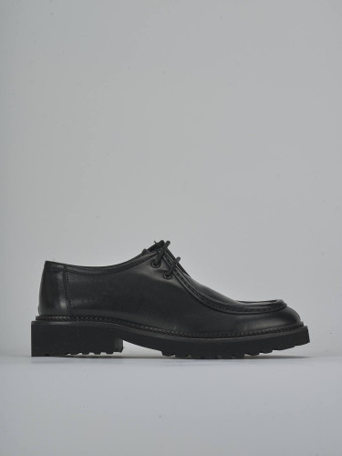 Lace-up shoes heel 2 cm black leather