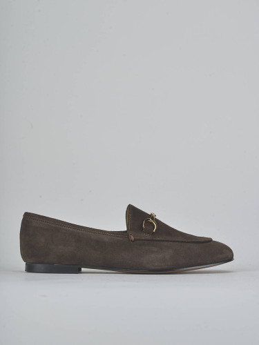 Mocasines tacón 1 cm marrón oscuro ante