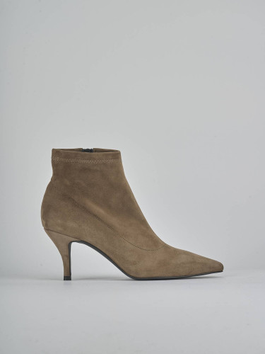 Stivaletti tacco 7cm camoscio beige