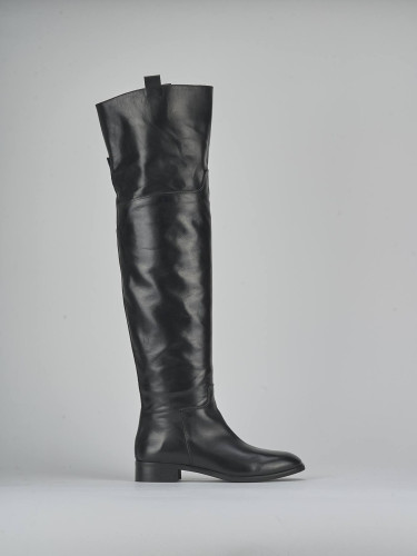 Low heel boots heel 3 cm black leather