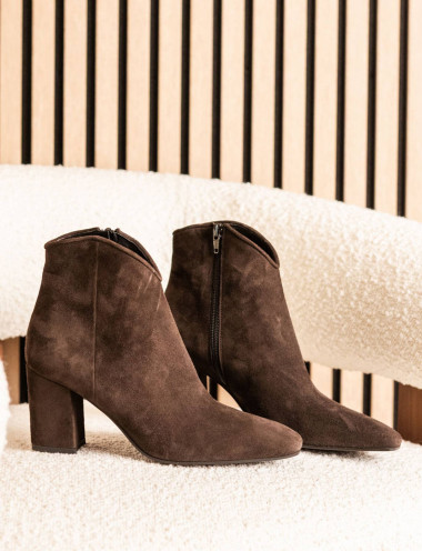High heel ankle boots heel 7 cm dark brown suede