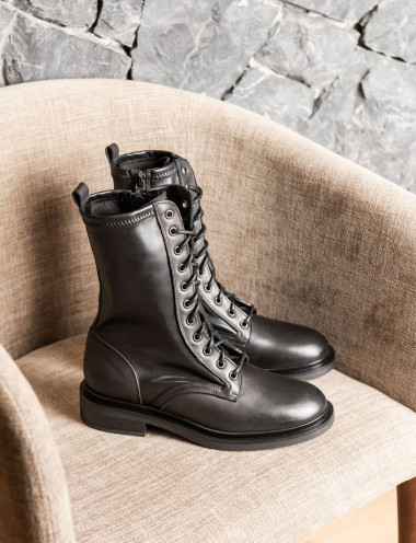 Combat boots heel 3 cm black leather