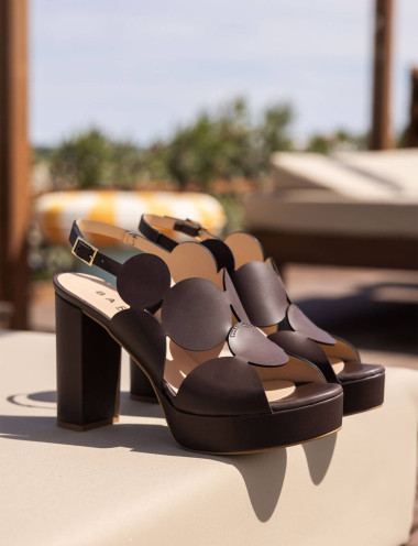 Sandalias de tacón alto tacón 9 cm marrón oscuro cuero