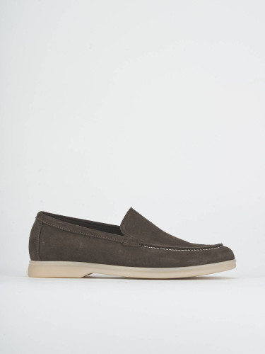 Mocasines marrón oscuro ante