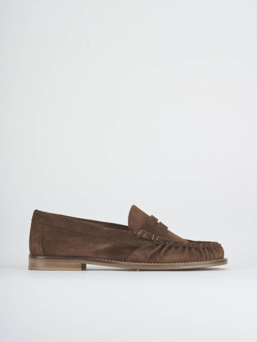 Mocasines tacón 1 cm marrón ante