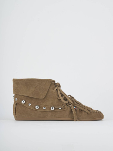 Botines de tacón bajo tacón 2 cm beis ante