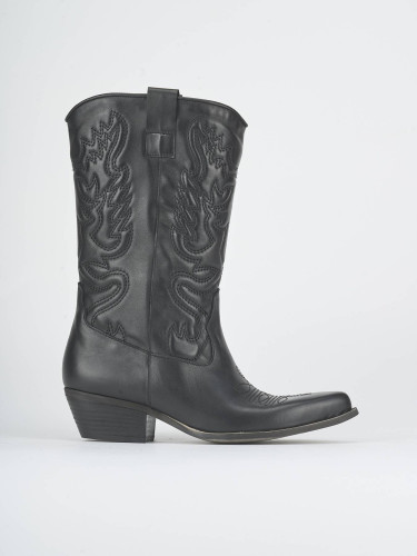 Botas de tacón bajo tacón 4 cm negro cuero