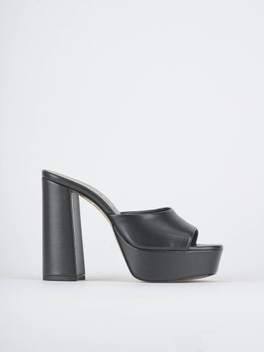 Slippers heel 13 cm black leather