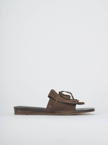 Ciabatte tacco 2cm camoscio testa