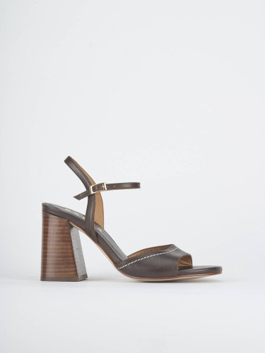 Sandalias de tacón alto tacón 8 cm marrón oscuro cuero
