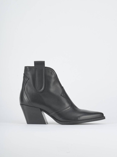 Stivaletti tacco 5cm pelle nero