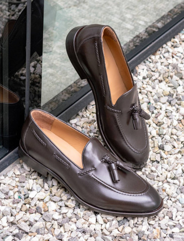 Loafers dark brown leather