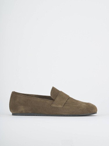 Mocasines tacón 1 cm beis ante