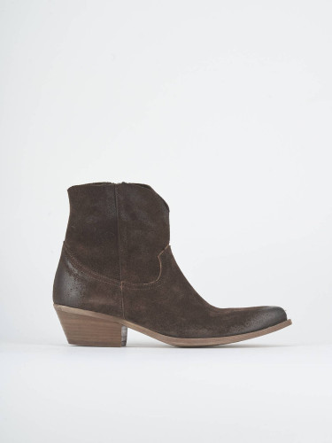 Low heel ankle boots heel 4 cm dark brown suede