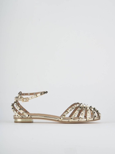 Sandalias de tacón bajo tacón 1 cm oro laminado