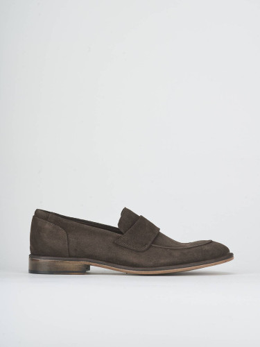 Mocasines marrón oscuro ante