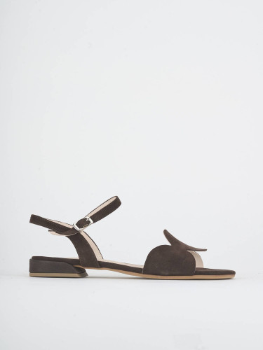 Sandalias de tacón bajo tacón 1 cm marrón oscuro ante