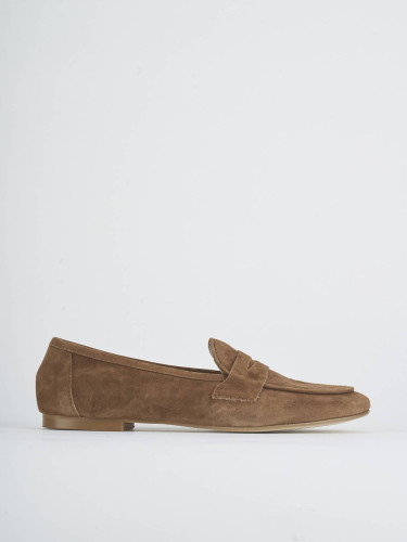 Mocasines tacón 1 cm marrón ante