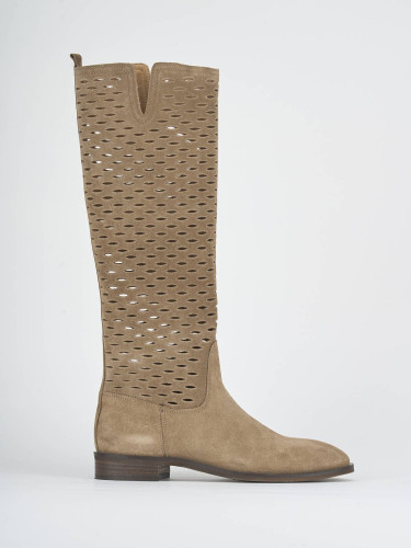 Botas de tacón bajo tacón 1 cm marrón ante