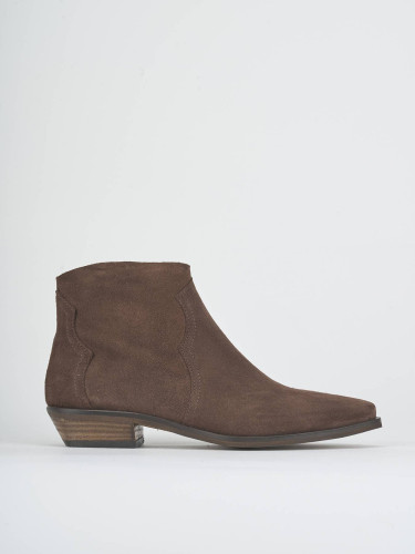 Stivaletti tacco 2cm camoscio testa