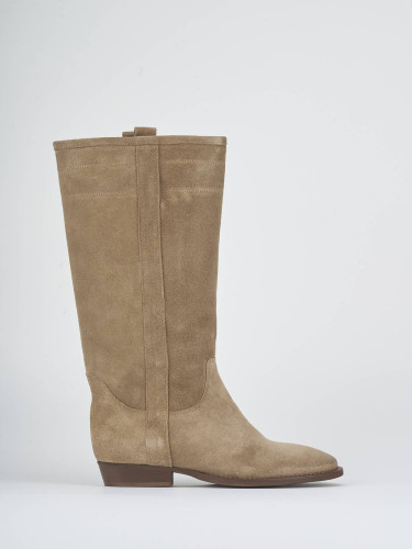 Stivali tacco 2cm camoscio beige