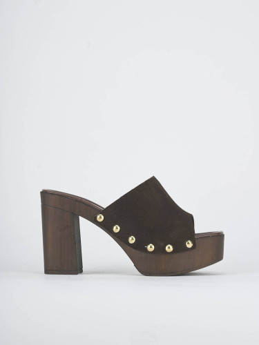 Mules tacón 11 cm marrón oscuro ante
