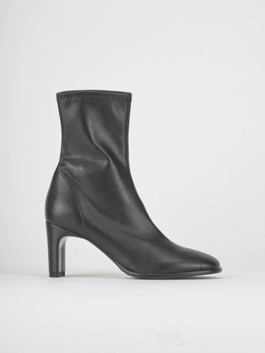 Stivaletti tacco 7cm pelle nero