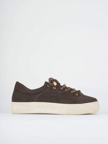 Zapatillas deportivas marrón oscuro ante