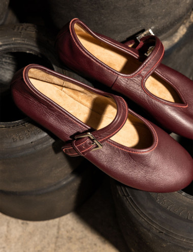 Flat shoes heel 1 cm bordeaux leather