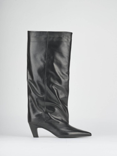 High heel boots heel 6 cm black leather