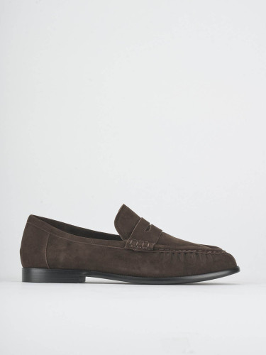 Mocasines tacón 1 cm marrón oscuro ante