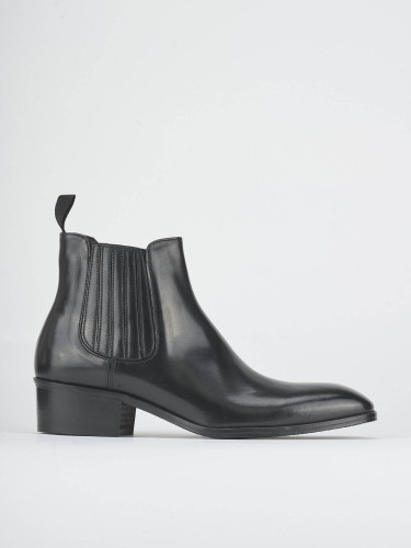 Ankle boots heel 4 cm black leather