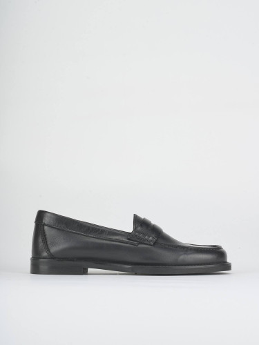 Mocasines tacón 1 cm negro cuero