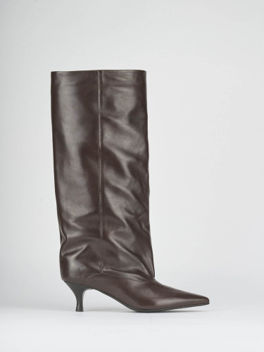 High heel boots heel 5 cm dark brown leather