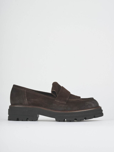 Loafers heel 2 cm dark brown suede