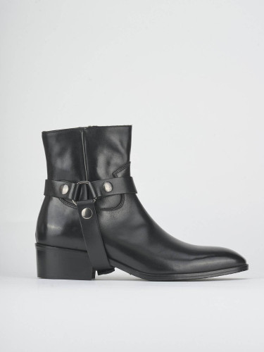 Ankle boots heel 4 cm black leather