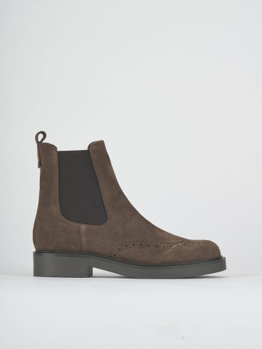 Stivaletti tacco 2cm camoscio marrone