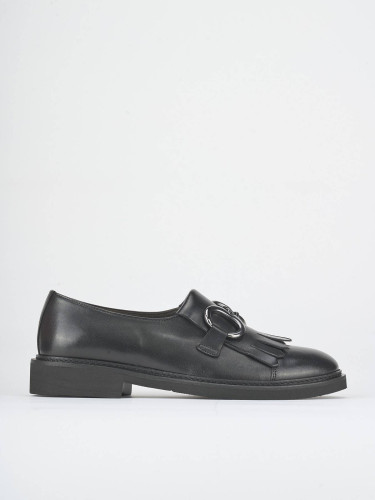 Loafers heel 2 cm black leather