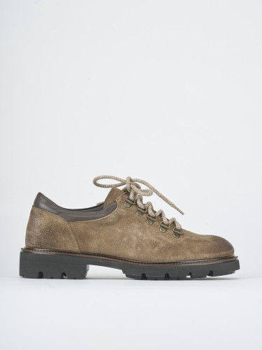 Stringate tacco 2cm camoscio beige