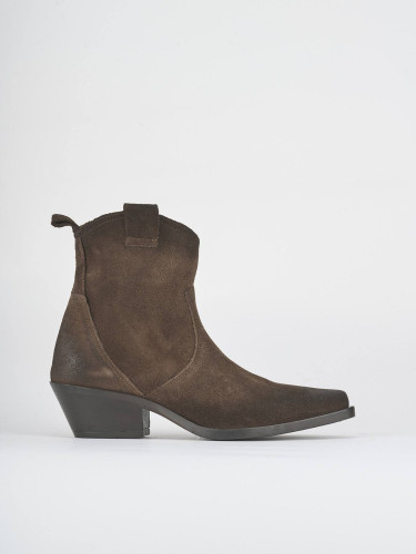 Botines de tacón bajo tacón 4 cm marrón oscuro ante