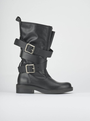 Stivali tacco 3cm pelle nero