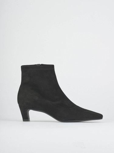 High heel ankle boots heel 5 cm black suede