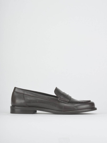Mocasines tacón 1 cm marrón oscuro cuero