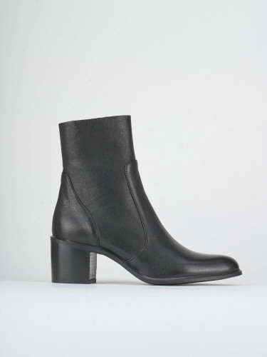 Stivaletti tacco 6cm pelle nero