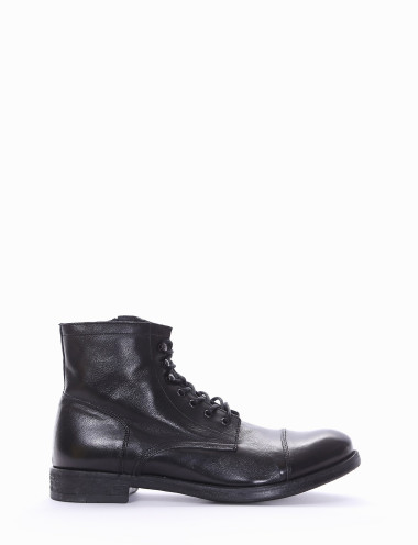 Botas militares tacón 2 cm negro cuero