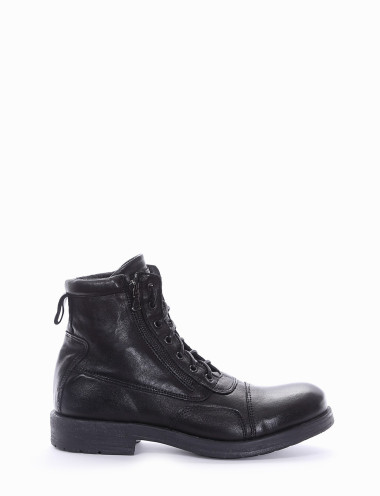 Botas militares tacón 2 cm negro cuero
