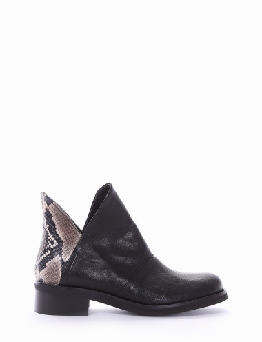 stivaletto tacco 3 cm nero