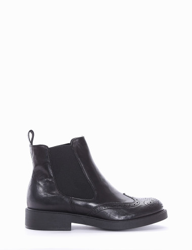 stivaletto tacco 2 cm nero