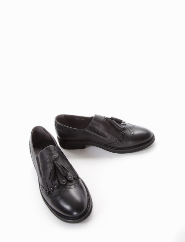 Lace-up shoes heel 2 cm black leather